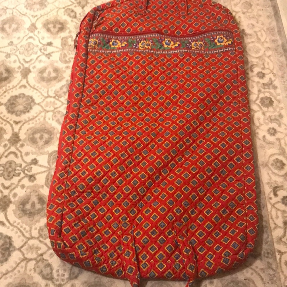 Garment Bag Vera Bradley 😍